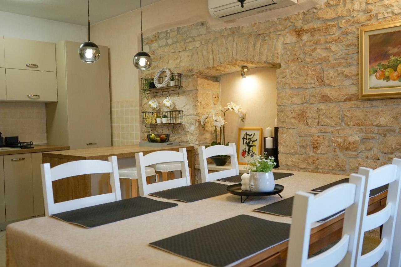 Вилла Leon With Private Pool Sveti Petar u Sumi Экстерьер фото