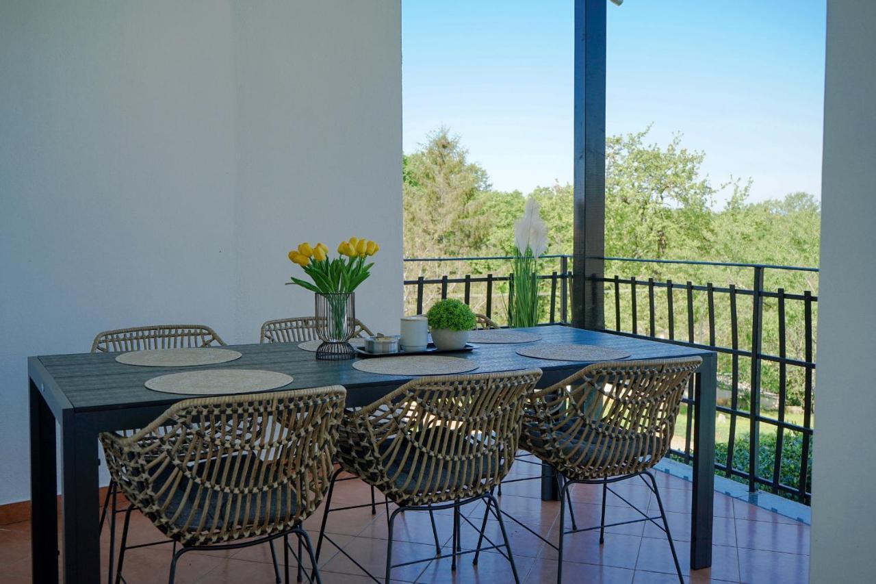 Вилла Leon With Private Pool Sveti Petar u Sumi Экстерьер фото